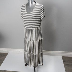 NWOT Jersey Knit dress by EGY - Large